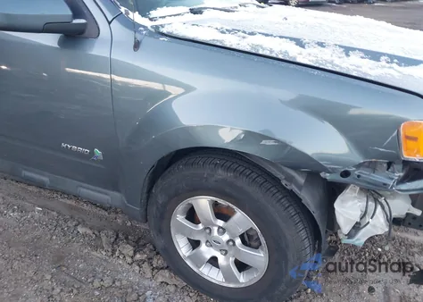 2011 Ford Escape Hybrid Limited z USA, uszkodzony, nr VIN 1FMCU4K33BKB64409